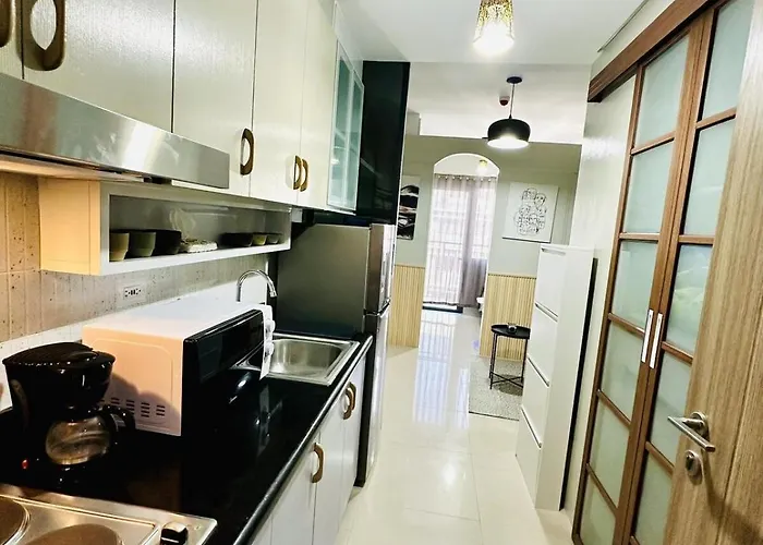 Peaceful Nest At Shore 2 Res Apartment Manila